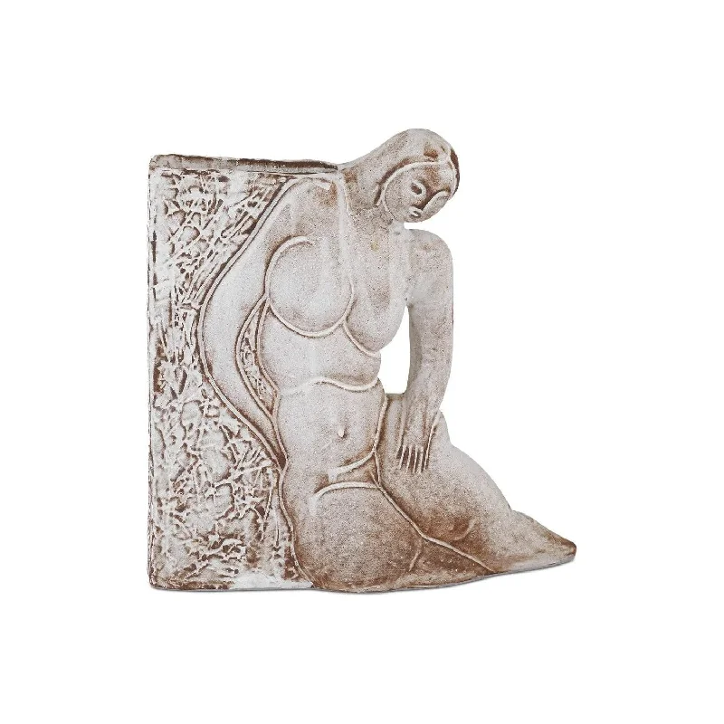 Track lighting for accentuating artworksParamour Vase