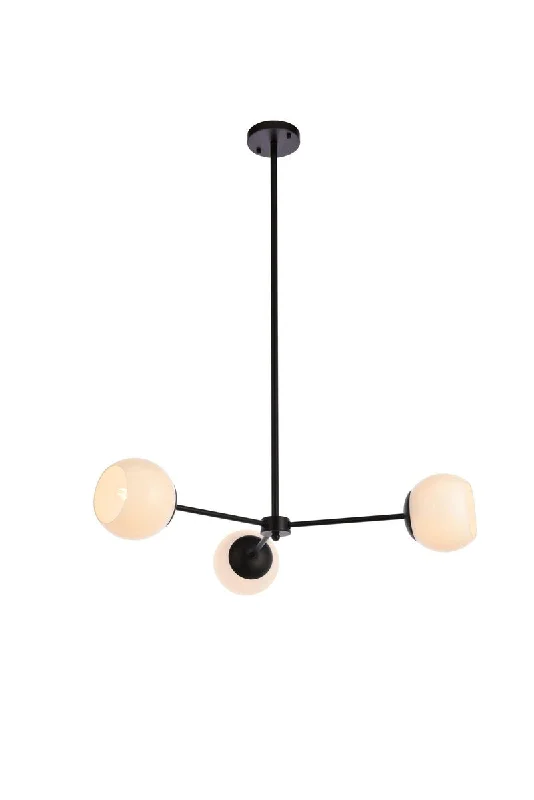 Traditional Brass Chandeliers for Classic InteriorsTraditional Brass Chandeliers for Classic InteriorsBriggs Pendant Traditional Brass Chandeliers for Classic InteriorsTraditional Brass Chandeliers for Classic InteriorsBriggs Pendant