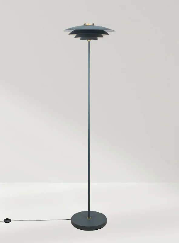 Way Switch Floor Lamp for Multiple Light Intensity Levels Way Switch Floor Lamp for Multiple Light Intensity LevelsBretagne Floor Way Switch Floor Lamp for Multiple Light Intensity Levels Way Switch Floor Lamp for Multiple Light Intensity LevelsBretagne Floor