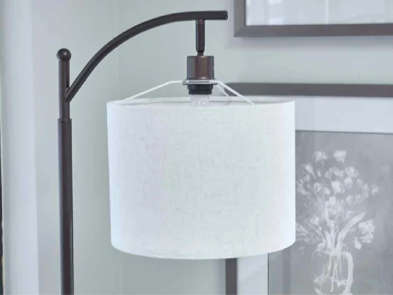 Modern Minimalist Floor Lamp for Contemporary Living RoomsModern Minimalist Floor Lamp for Contemporary Living RoomsContemporary Floor Lamp in Bronze Finish Modern Minimalist Floor Lamp for Contemporary Living RoomsModern Minimalist Floor Lamp for Contemporary Living RoomsContemporary Floor Lamp in Bronze Finish