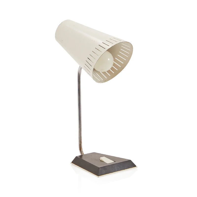 ceramic table lamps with hand painted designs for an artistic touchceramic table lamps with hand painted designs for an artistic touchWhite Steel Table Lamp ceramic table lamps with hand painted designs for an artistic touchceramic table lamps with hand painted designs for an artistic touchWhite Steel Table Lamp